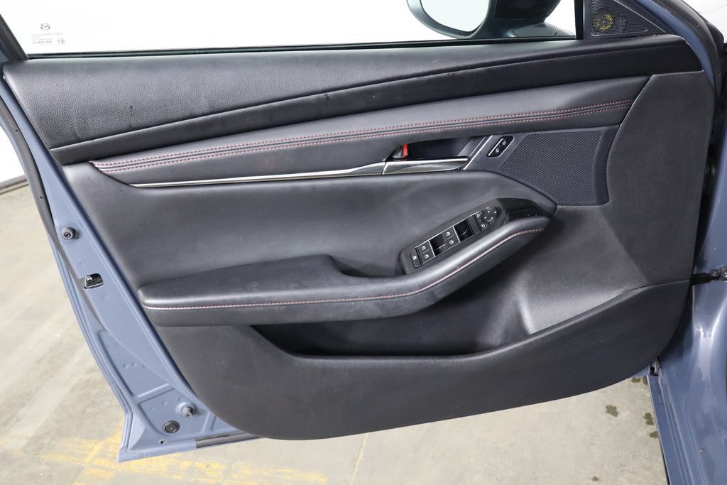 Used 2024 MAZDA MAZDA3 s AWD/4WD image 18