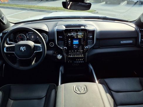 Used 2024 RAM 1500 Laramie image 9