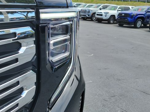 Used 2026 GMC Sierra 1500 Denali w/ Denali Reserve Package AWD/4WD image 3