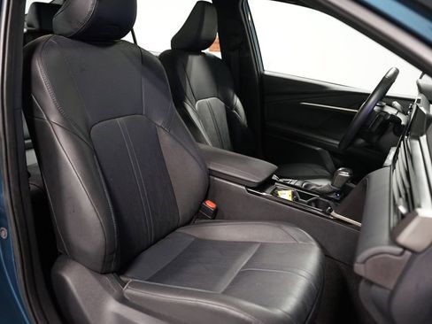 Used 2025 Toyota Camry XSE image 29