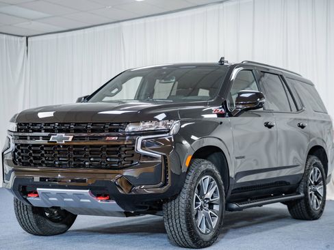 Used 2024 Chevrolet Tahoe Z71 image 3