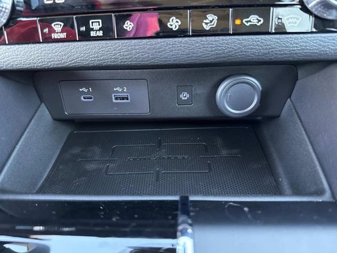 New 2025 Mitsubishi Outlander SE AWD/4WD image 30