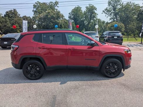 New 2026 Jeep Compass Latitude AWD/4WD image 2