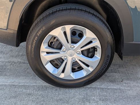 Used 2026 Chevrolet Trax LS w/ Driver Confidence Package image 26