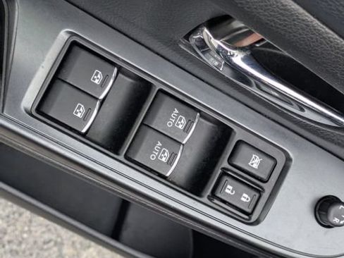 Used 2018 Subaru WRX AWD/4WD image 13