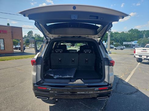 New 2026 Buick Enclave Sport Touring FWD image 24