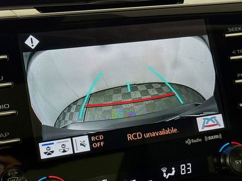 Used 2019 Toyota Camry XLE image 14