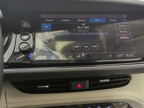 Certified 2021 Buick Envision Avenir w/ Technology Package II image 12