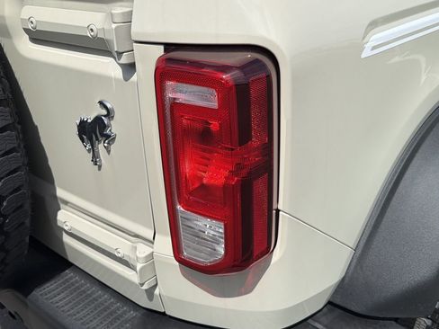 New 2026 Ford Bronco Heritage Edition AWD/4WD image 9