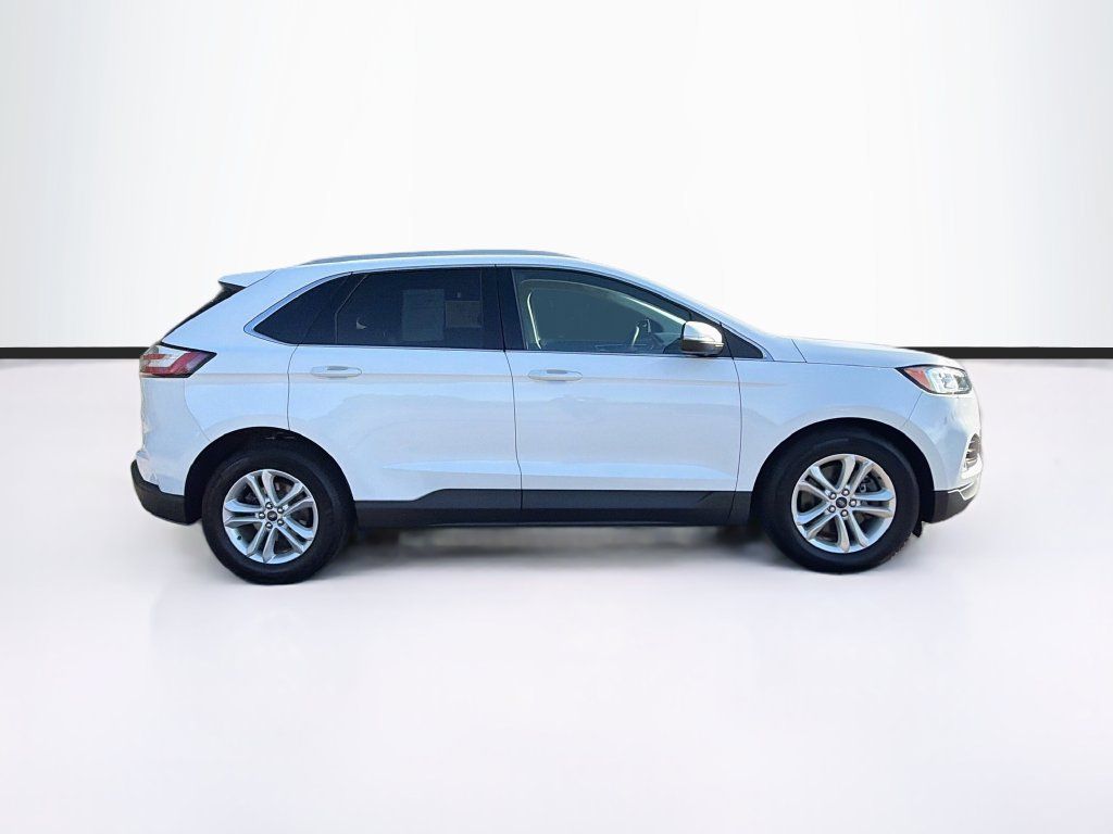 Used 2020 Ford Edge SEL w/ Convenience Package AWD/4WD image 4