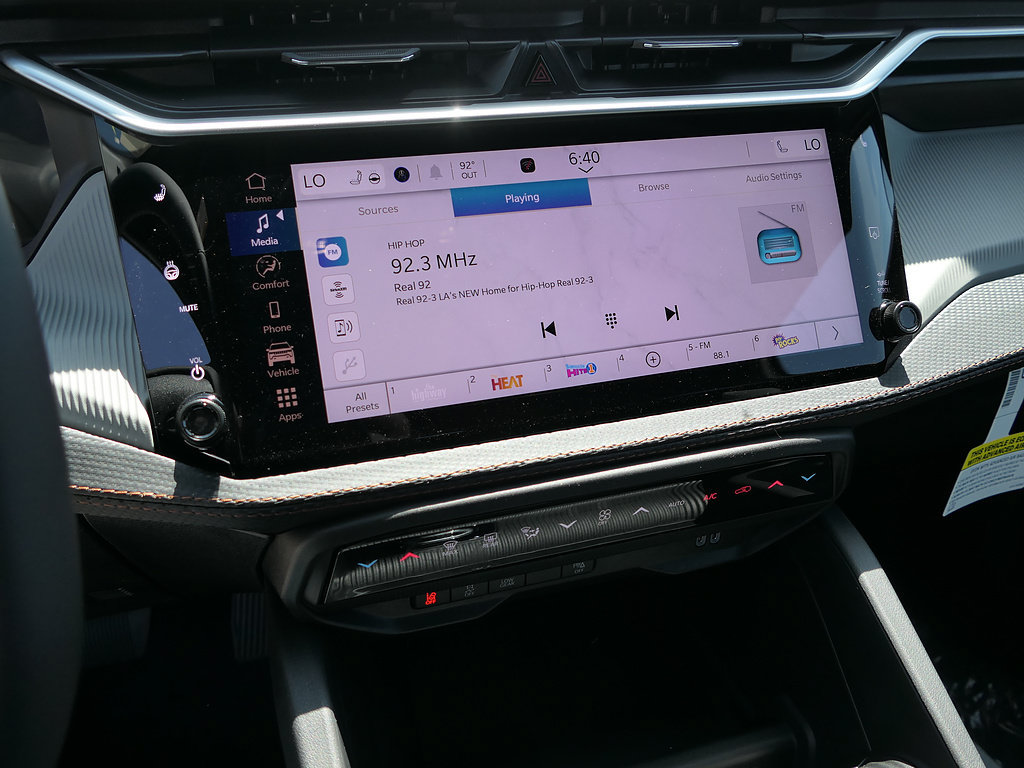 New 2026 Jeep Cherokee Limited AWD/4WD image 16
