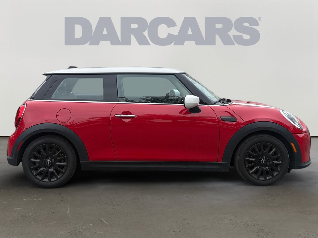 Used 2023 MINI Cooper 2-Door Hardtop FWD image 8