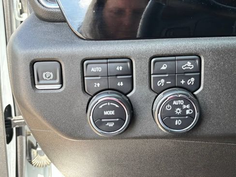 Used 2024 Chevrolet Silverado 2500 LTZ w/ LTZ Plus Package AWD/4WD image 24