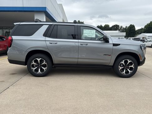 New 2026 GMC Yukon AT4 w/ AT4 Premium Plus Package AWD/4WD image 2