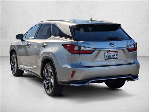 Used 2018 Lexus RX 350L Luxury w/ Accessory Package image 8