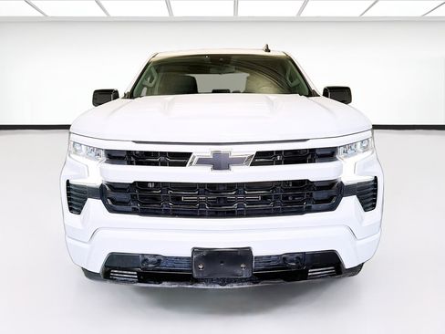 Used 2025 Chevrolet Silverado 1500 RST AWD/4WD image 2