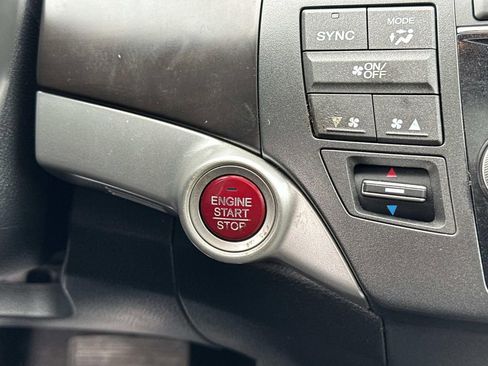 Used 2015 Honda Crosstour EX-L image 16