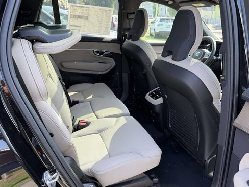 New 2026 Volvo XC90 B6 Plus w/ Protection Package Premier AWD/4WD image 12