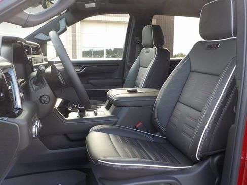 New 2025 GMC Sierra 1500 AT4X image 18