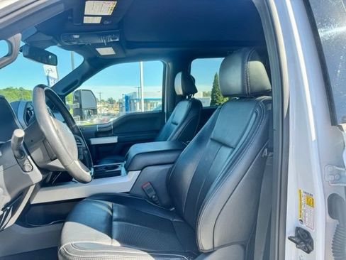 Used 2022 Ford F250 Lariat w/ Lariat Ultimate Package AWD/4WD image 26