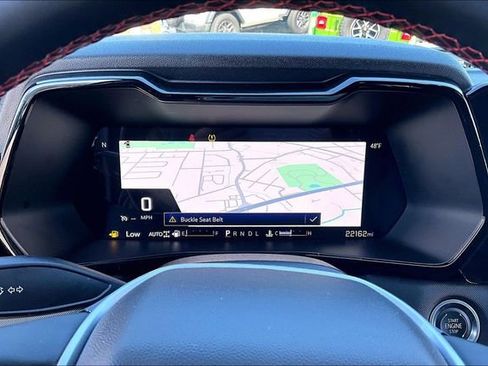 Used 2024 Chevrolet Colorado Z71 w/ Z71 Convenience Package 2 image 12