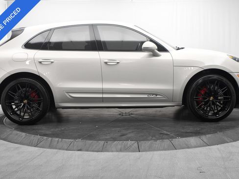 Used 2023 Porsche Macan GTS w/ Premium Package Plus AWD/4WD image 2