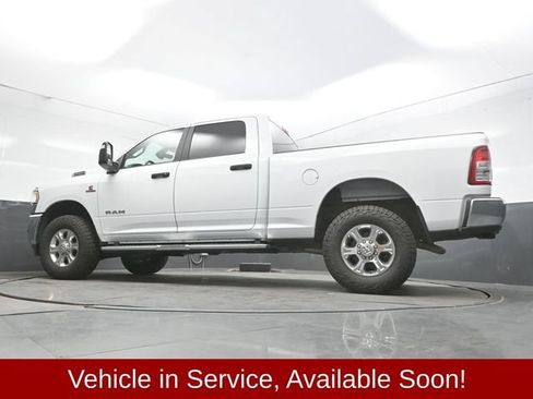 Used 2024 RAM 2500 Big Horn AWD/4WD image 23