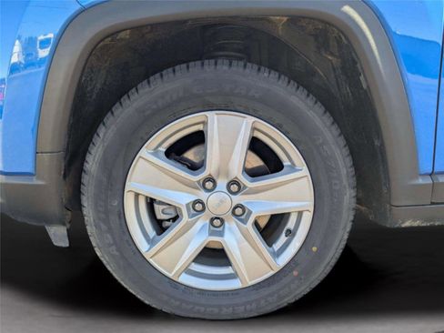 Used 2022 Jeep Compass Latitude w/ Convenience Group FWD image 16