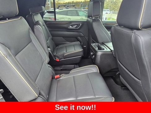Used 2024 Chevrolet Tahoe Premier AWD/4WD image 12