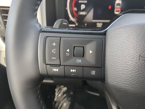 Certified 2025 Nissan Rogue SL w/ Tech Package AWD/4WD image 25