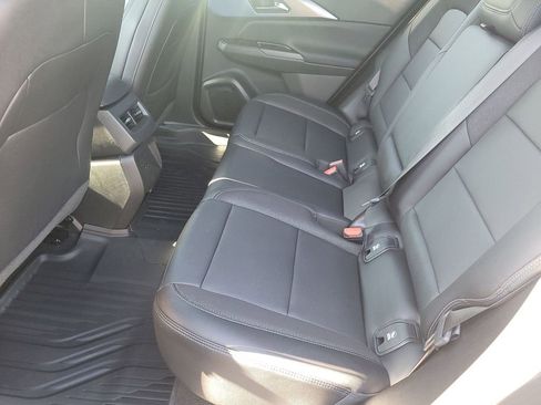 New 2026 Chevrolet Equinox EV LT image 24