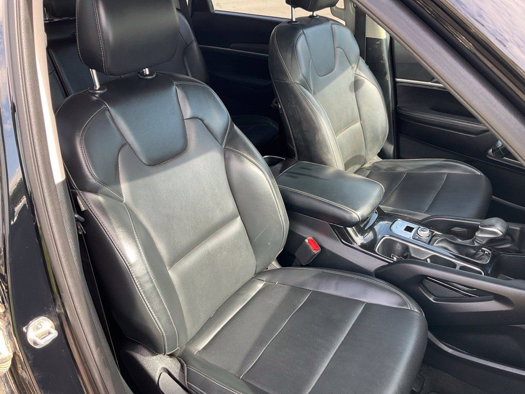 Used 2021 Kia Telluride LX AWD/4WD image 15