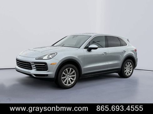 Used 2022 Porsche Cayenne image 7