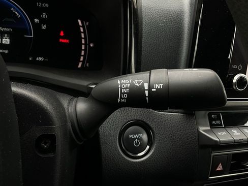 Used 2025 Toyota Camry LE image 35