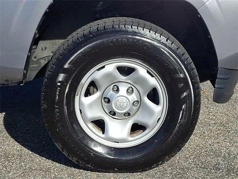 Used 2021 Toyota Tacoma SR image 8