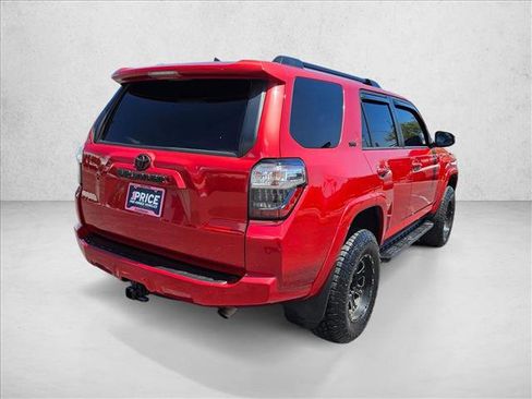 Used 2014 Toyota 4Runner SR5 AWD/4WD image 5