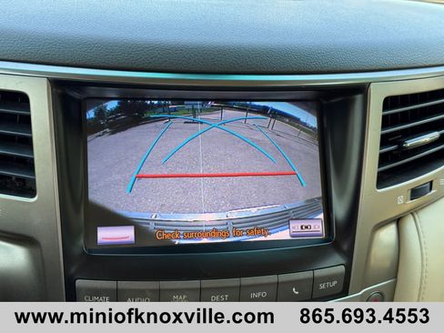 Used 2014 Lexus LX 570 4WD image 34