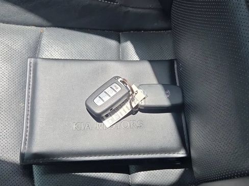 Used 2013 Kia Optima SX w/ Chrome Limited Pkg FWD image 13