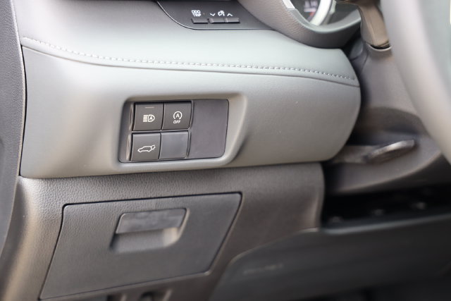 New 2026 Toyota Highlander XLE AWD/4WD image 17