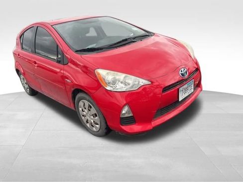 Used 2012 Toyota Prius C Three FWD image 5