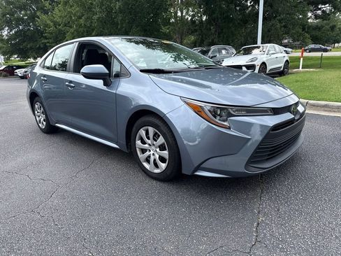 Used 2023 Toyota Corolla LE FWD image 7