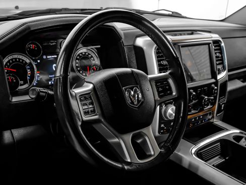 Used 2016 RAM 1500 Laramie w/ Convenience Group AWD/4WD image 20