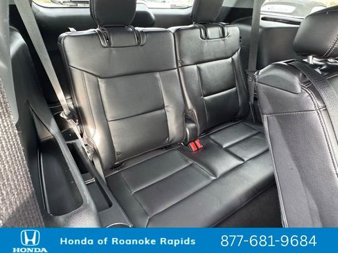 Used 2023 Ford Explorer Limited image 31