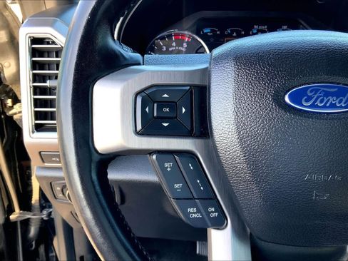 Used 2017 Ford F250 Platinum w/ Platinum Ultimate Package image 23