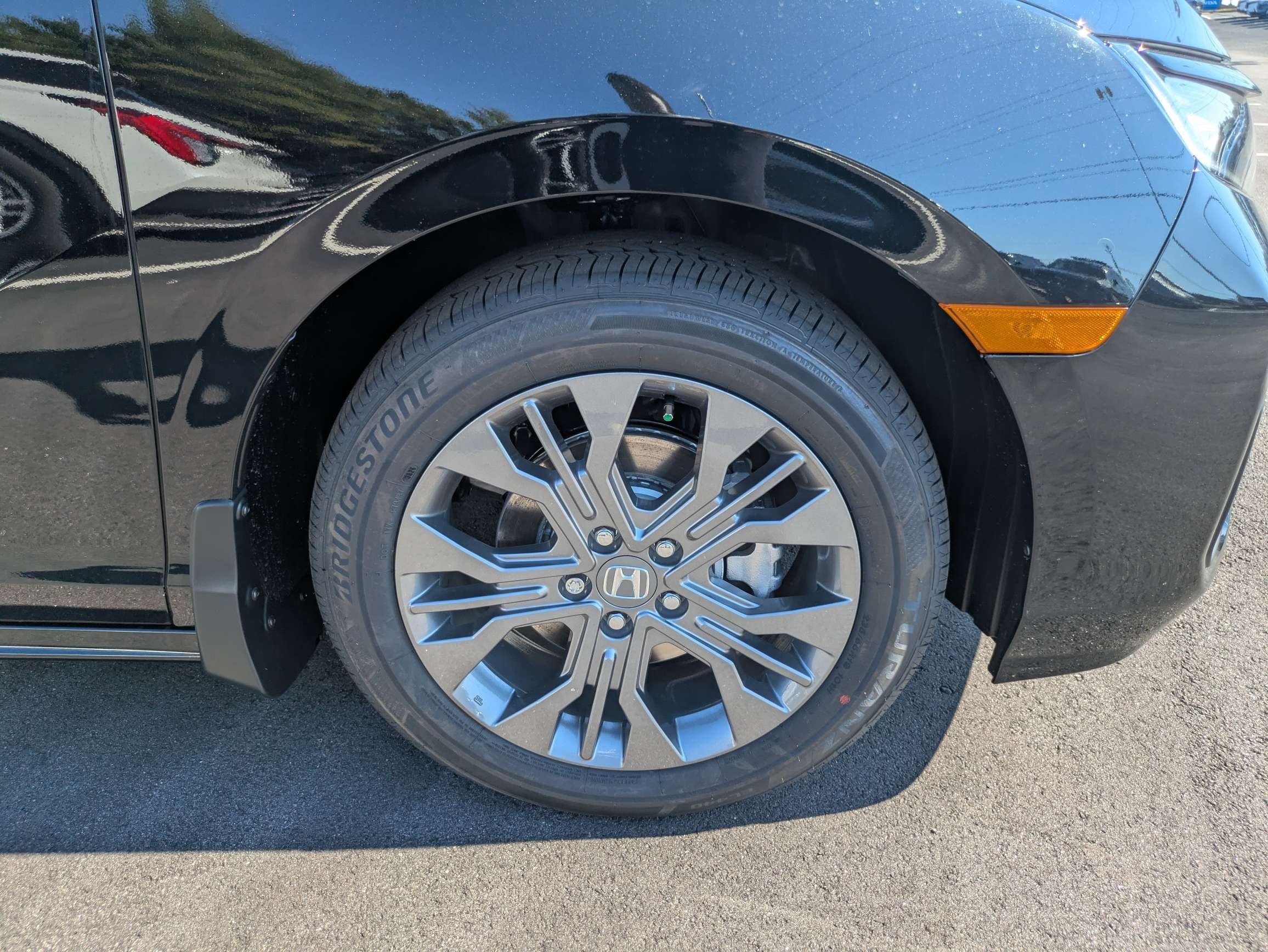 New 2027 Honda Odyssey Touring image 15