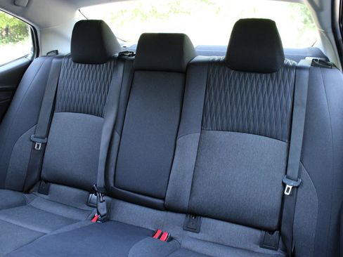 Used 2025 Toyota Camry LE FWD image 17