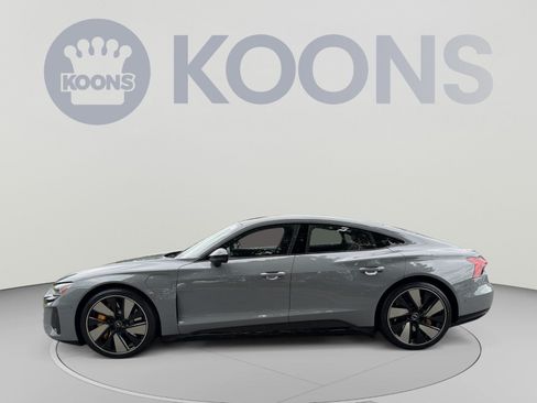 Used 2022 Audi RS e-tron GT w/ Carbon Performance Package AWD/4WD image 2