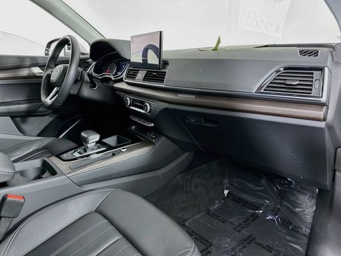 Used 2023 Audi Q5 2.0T Premium w/ Convenience Package AWD/4WD image 30