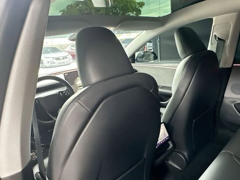 Used 2025 Tesla Model 3 Long Range RWD image 23