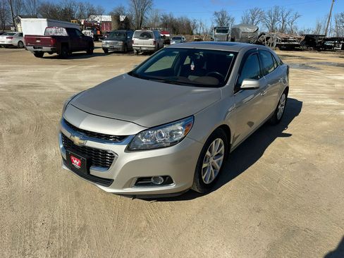 Used 2014 Chevrolet Malibu LTZ image 2